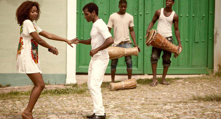 Welche Musikrichtungen stammen aus der Karibik?