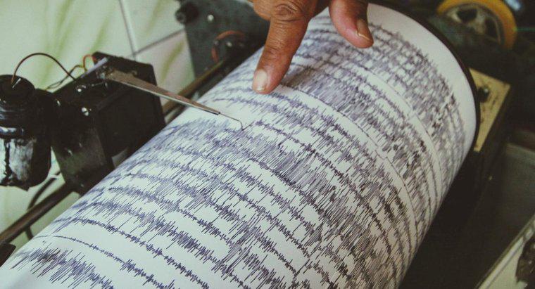 Was misst ein Seismograph?