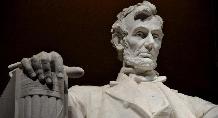 Was waren Abraham Lincolns Beiträge zur Gesellschaft?