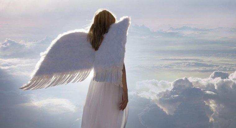 Was ist der Unterschied zwischen Engeln und Erzengeln?
