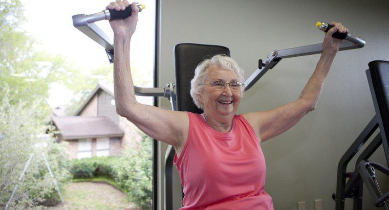 Was ist die normale Herzfrequenz für eine 70-jährige Frau nach moderatem Training?