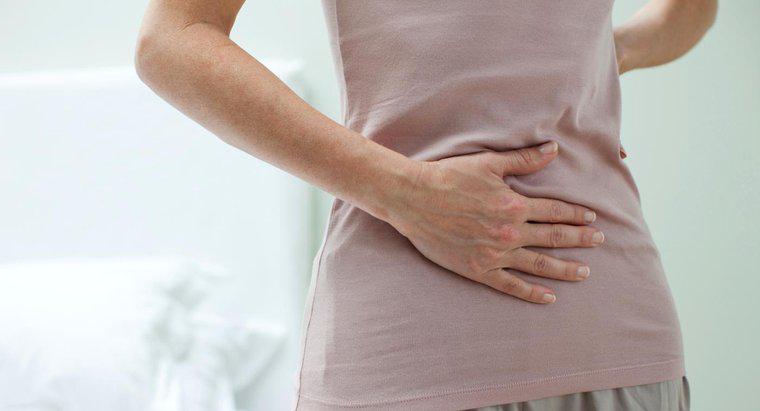 Soll sich Ihr Magen in den ersten sechs Schwangerschaftswochen angespannt anfühlen?