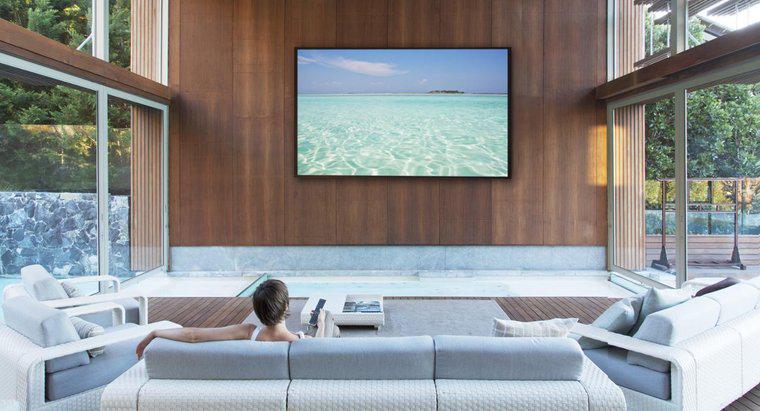 Was ist der Unterschied zwischen einem Smart-TV und einem normalen Fernseher?