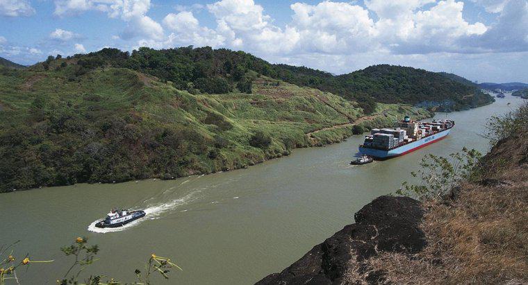 Wie lange hat der Bau des Panamakanals gedauert?