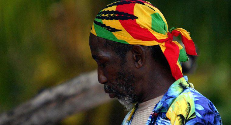 Welche Kleidung tragen Jamaikaner?