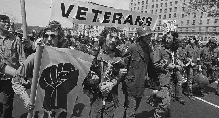 Was waren die Proteste gegen den Vietnamkrieg?