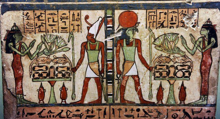 Wo haben Ägypter Tattoos aufgetragen?