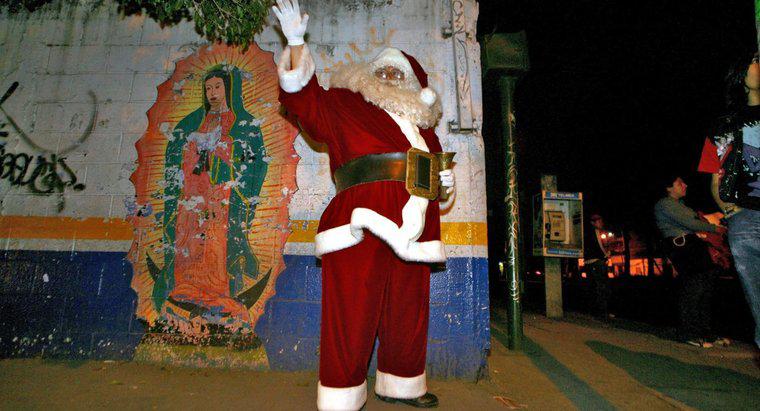 Wie sieht der Weihnachtsmann in Mexiko aus?