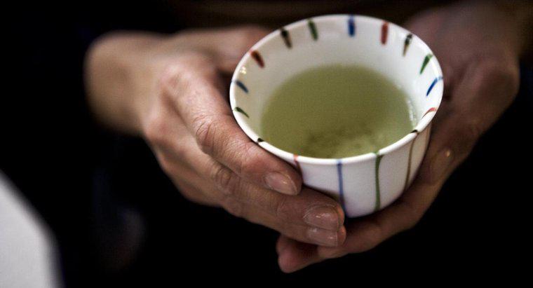 Gibt es negative Nebenwirkungen beim Trinken von grünem Tee?