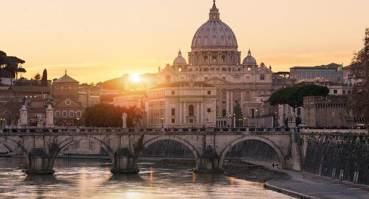 Warum wird Rom die ewige Stadt genannt?