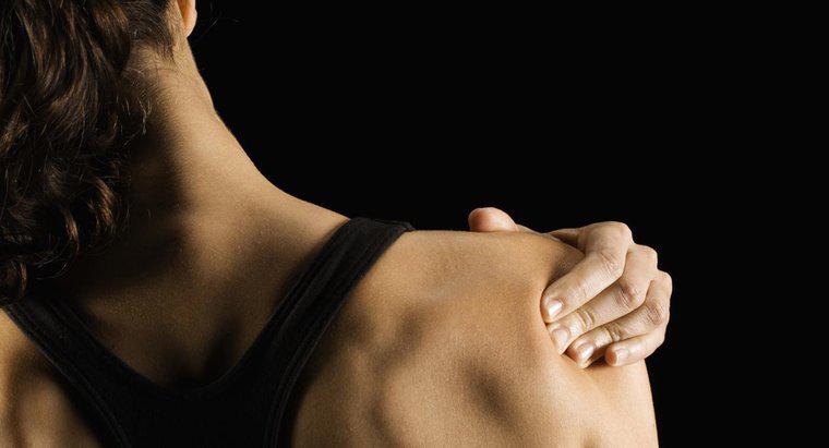 Was sind einige Symptome eines eingeklemmten Schulternervs?