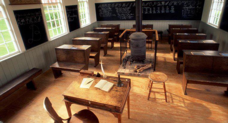 Wie war Bildung im kolonialen Rhode Island?