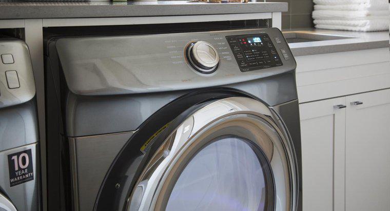 Wie vergleicht eine Maytag-Waschmaschine mit einer Whirlpool-Waschmaschine?