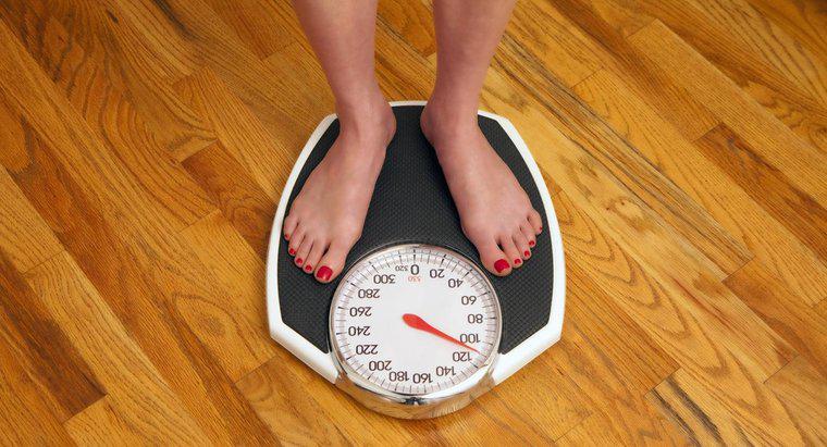 Wie rechnet man Gewichte von lbs in kg um?