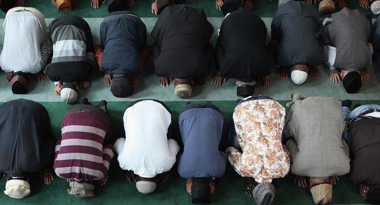 Warum beten Muslime fünfmal am Tag?