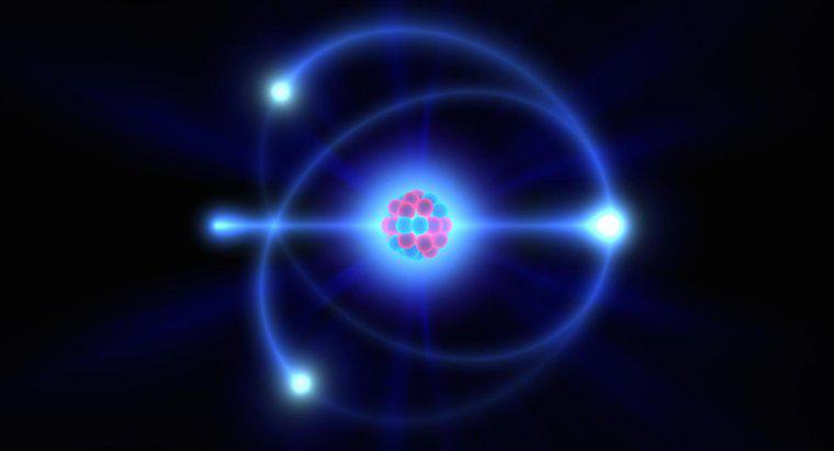 Unter welchen Umständen kann ein Atom ein Photon emittieren?