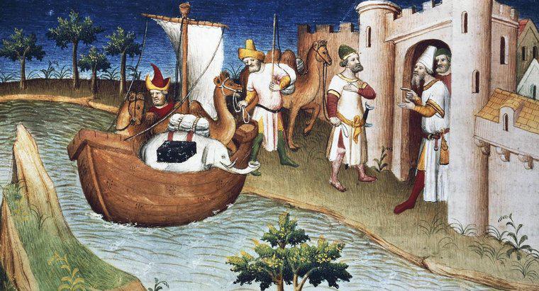 Welche mythische Kreatur behauptete Marco Polo zu finden?
