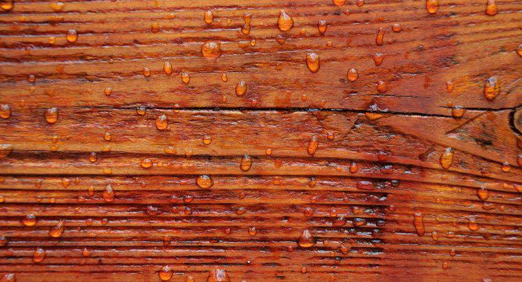 Wie lange dauert es, bis Holzflecken getrocknet sind?