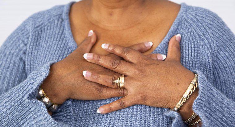 Wie erkennt man Herzinfarkt-Warnzeichen bei Frauen?