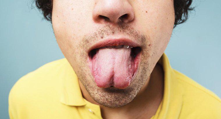 Was sind einige Heilmittel für eine trockene, raue Zunge?