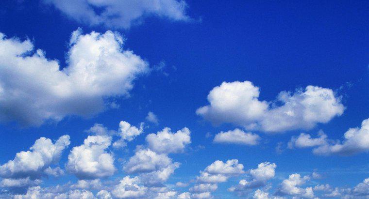 Wie heißen Wolken, die wie Wattebällchen aussehen?