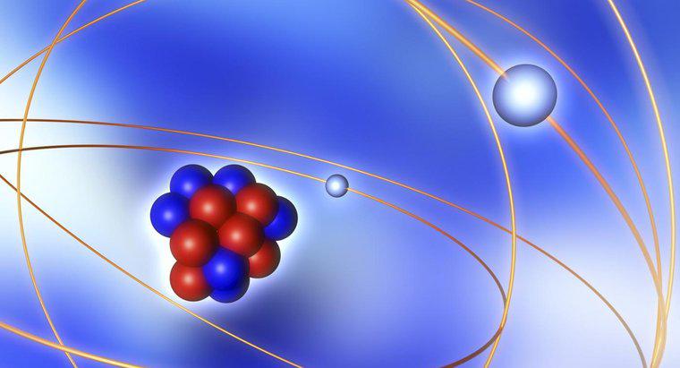 Wie heißt der Kern eines Atoms?
