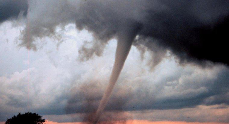 Was verursacht einen Tornado?