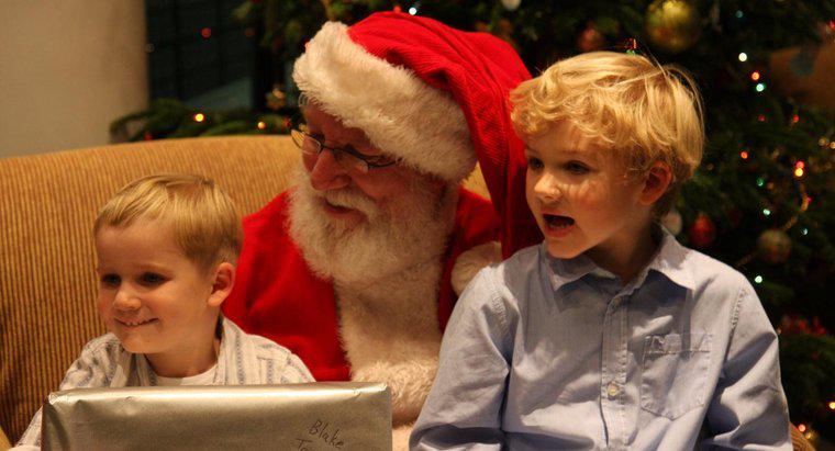 Können Sie die nette Liste des Weihnachtsmanns mit dem Namen Ihres Kindes anpassen?