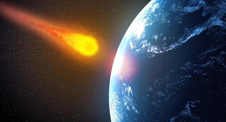 Wann wird der nächste Asteroid voraussichtlich die Erde treffen?