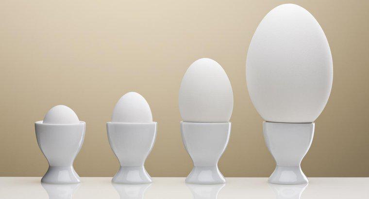 Wie viele mittelgroße Eier entsprechen einem großen Ei?