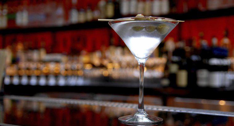 Wie viele Kalorien hat ein Dirty Martini?