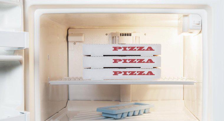 Ist es sicher, Lieferpizza einzufrieren?